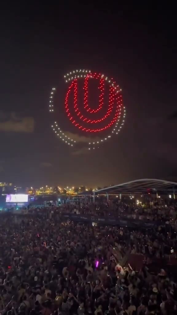 Ultra Miami drone show