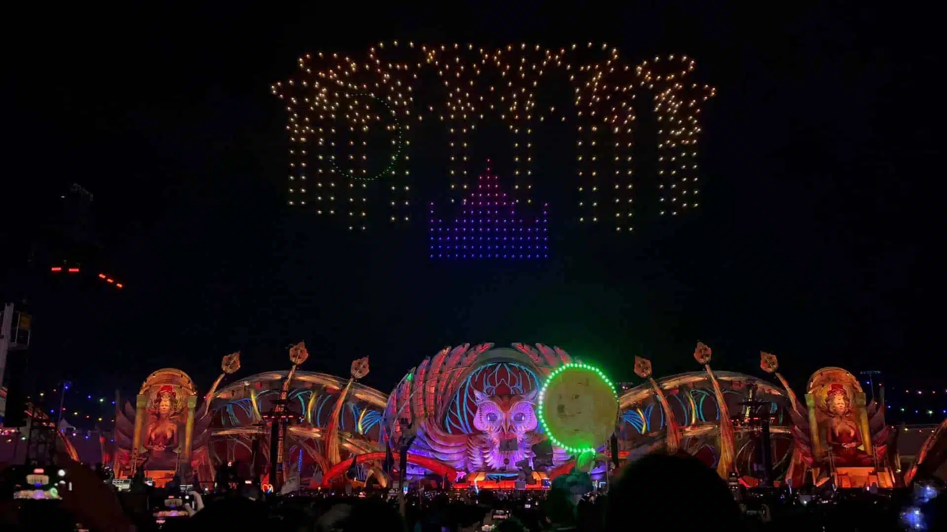 EDC Las Vegas drone show — photo 2